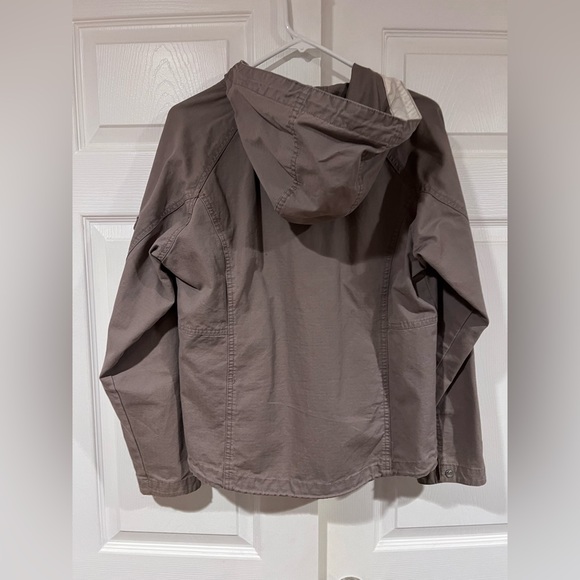 Women’s tan Cabela’s jacket. Size small. - Picture 2 of 5